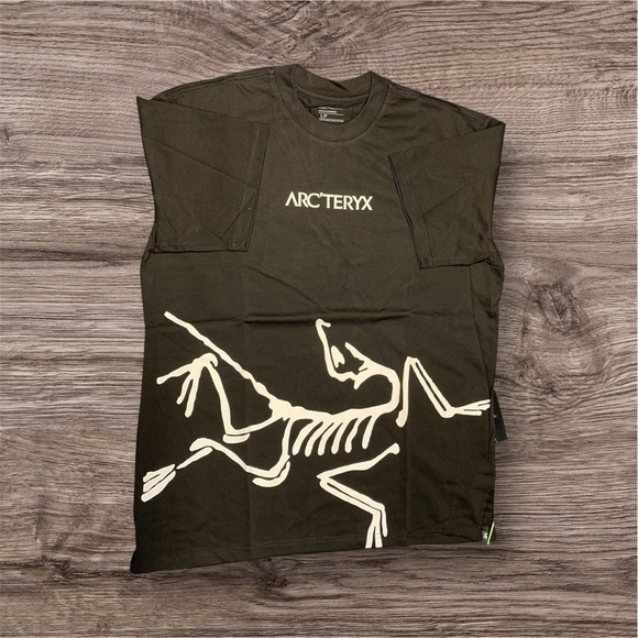 Arc'teryx Black Tee with Skeleton Design - Picture 1 of 2
